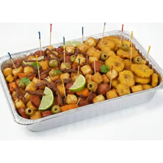 Mixed Fried Meats with Tostones - Bandejita Picalonga con Tostones